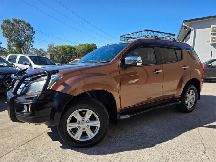>2015 Isuzu MU-X Wagon LS-T MY15