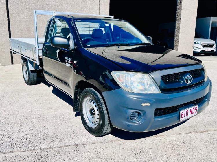 >2010 Toyota Hilux Cab Chassis Workmate TGN16R MY10