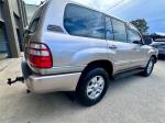 2005 Toyota Landcruiser Wagon Sahara UZJ100R